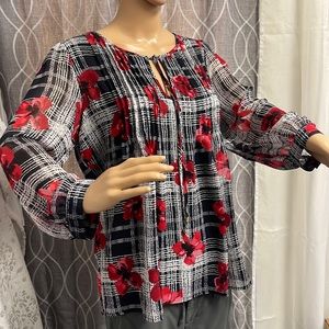 Tommy Hilfiger blouse size medium